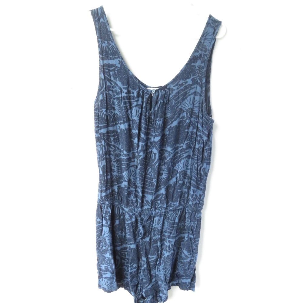 ✌ H&M L.O.G.G. Printed Romper